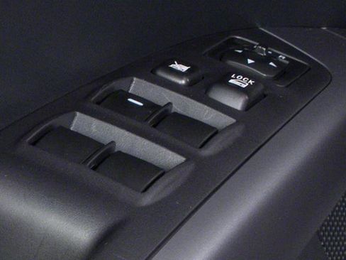 Used 2013 Mitsubishi Outlander GT AWD/4WD image 18