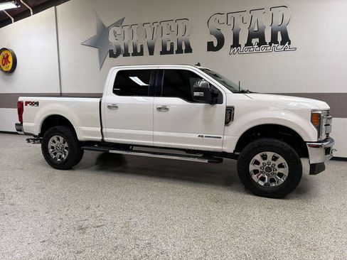 Used 2019 Ford F250 Lariat w/ Lariat Ultimate Package AWD/4WD image 33