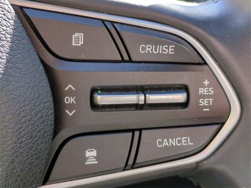 Used 2019 Hyundai Santa Fe Limited image 33