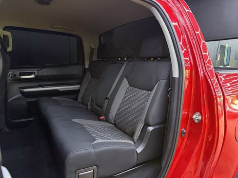 Used 2019 Toyota Tundra SR5 AWD/4WD image 15