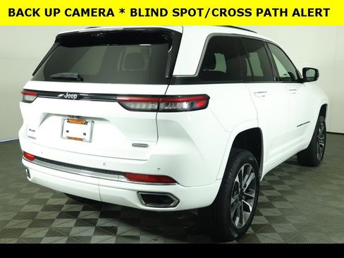 Used 2022 Jeep Grand Cherokee Overland w/ Luxury Tech Group IV image 7