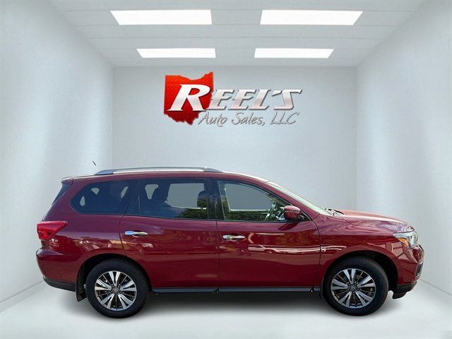 Used 2018 Nissan Pathfinder S AWD/4WD image 24