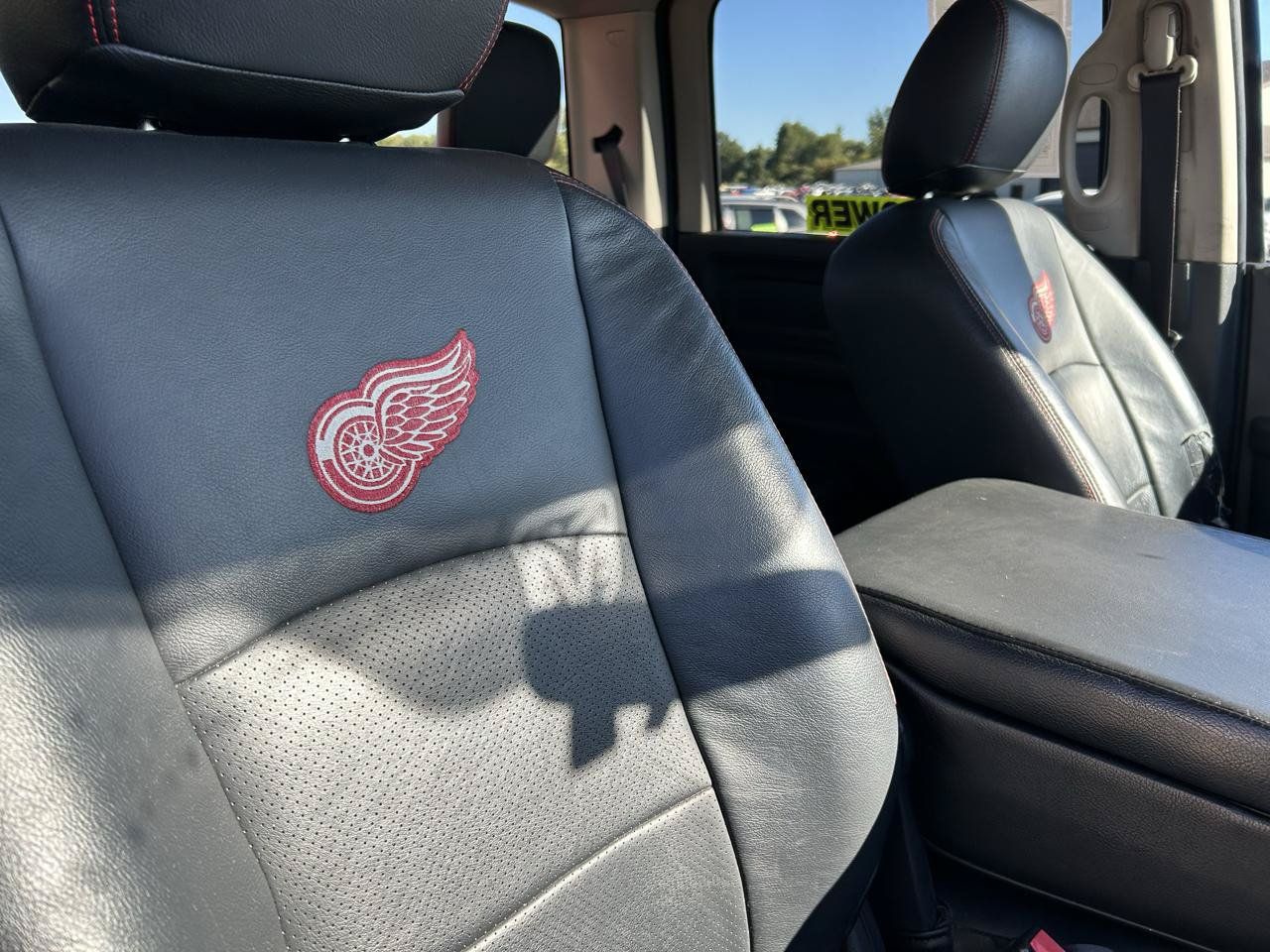 Used 2012 RAM 1500 Express w/ Detroit Red Wings Edition AWD/4WD image 17