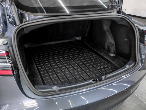Used 2023 Tesla Model 3 Standard Range RWD image 59