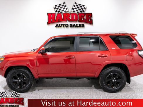 Used 2016 Toyota 4Runner SR5 image 1