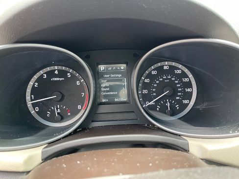 Used 2017 Hyundai Santa Fe Sport AWD/4WD image 8