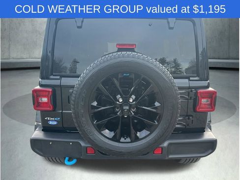 Used 2022 Jeep Wrangler Unlimited Sahara w/ Cold Weather Group image 5