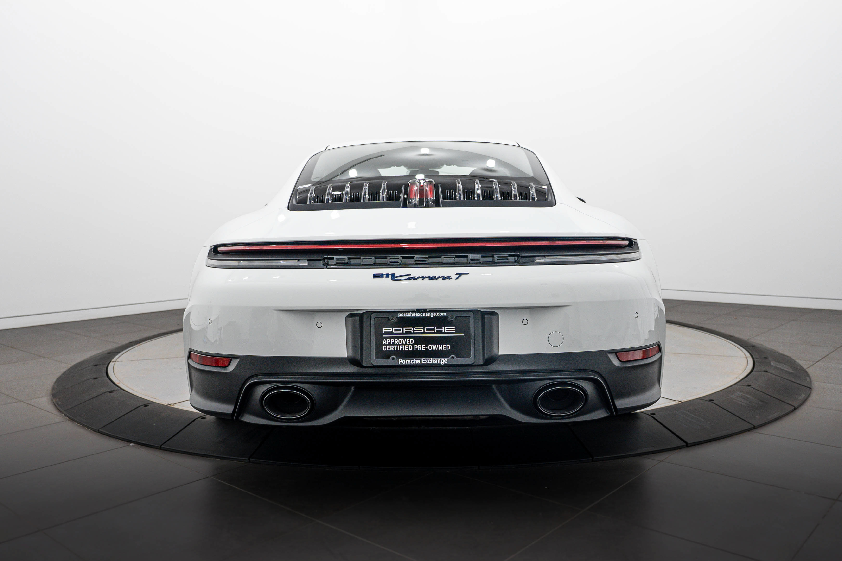 Certified 2026 Porsche 911 Carrera T RWD image 6