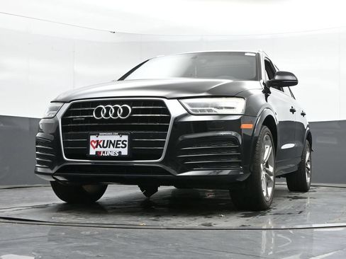 Used 2018 Audi Q3 2.0T Premium Plus w/ Premium Plus Package AWD/4WD image 45