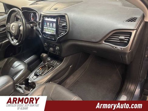 Used 2019 Jeep Cherokee Limited image 43