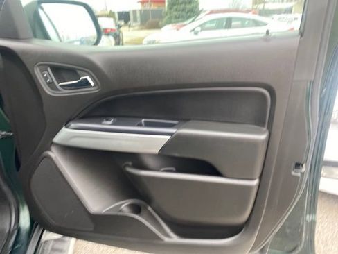 Used 2015 Chevrolet Colorado LT image 19