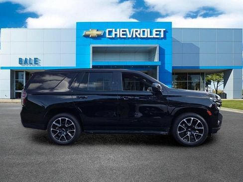 Used 2024 Chevrolet Tahoe RST AWD/4WD image 2