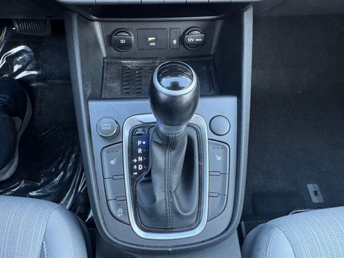 Used 2022 Hyundai Kona SEL w/ Convenience Package FWD image 40
