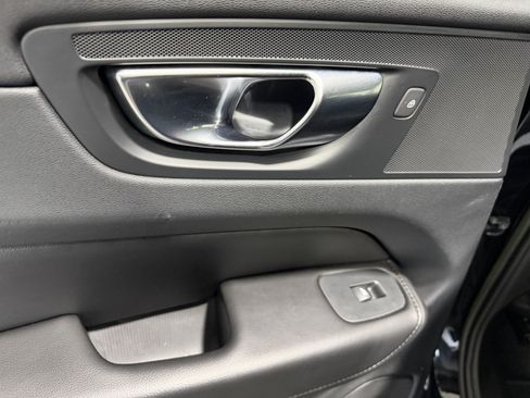 Used 2023 Volvo XC60 B5 Core w/ Climate Package AWD/4WD image 51