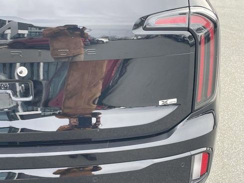 Used 2025 Kia Telluride SX Prestige X-Pro image 16