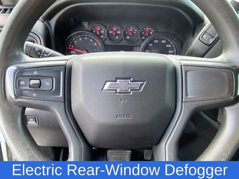 Certified 2022 Chevrolet Silverado 1500 Custom Trail Boss w/ LPO, Dark Essentials Package AWD/4WD image 12
