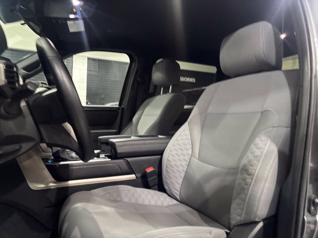 Used 2025 Toyota Tundra SR5 AWD/4WD image 12