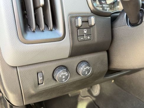 Used 2022 Chevrolet Colorado Z71 image 16