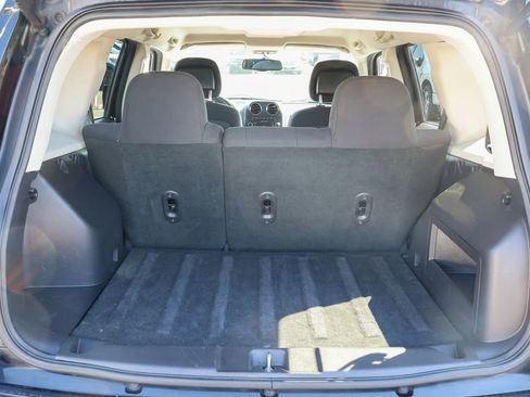 Used 2014 Jeep Patriot Latitude image 26