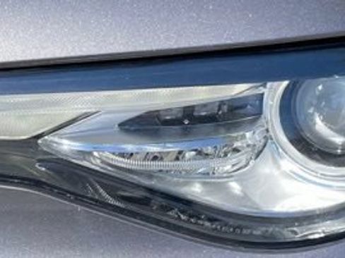Used 2019 Alfa Romeo Giulia Ti AWD/4WD image 12