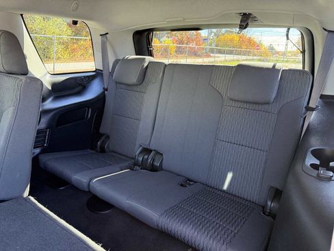 Used 2015 GMC Yukon SLE w/ Convenience Package image 14