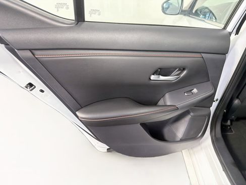 Used 2025 Nissan Sentra SR FWD image 26