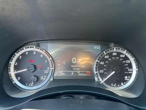 Certified 2024 Toyota Highlander XLE AWD/4WD image 38