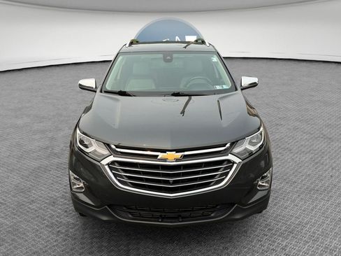 Used 2020 Chevrolet Equinox Premier AWD/4WD image 9