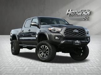 Used 2022 Toyota Tacoma TRD Sport w/ Technology Package video 2