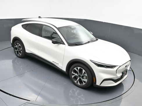 Used 2024 Ford Mustang Mach-E Select w/ Comfort Package Lite image 28