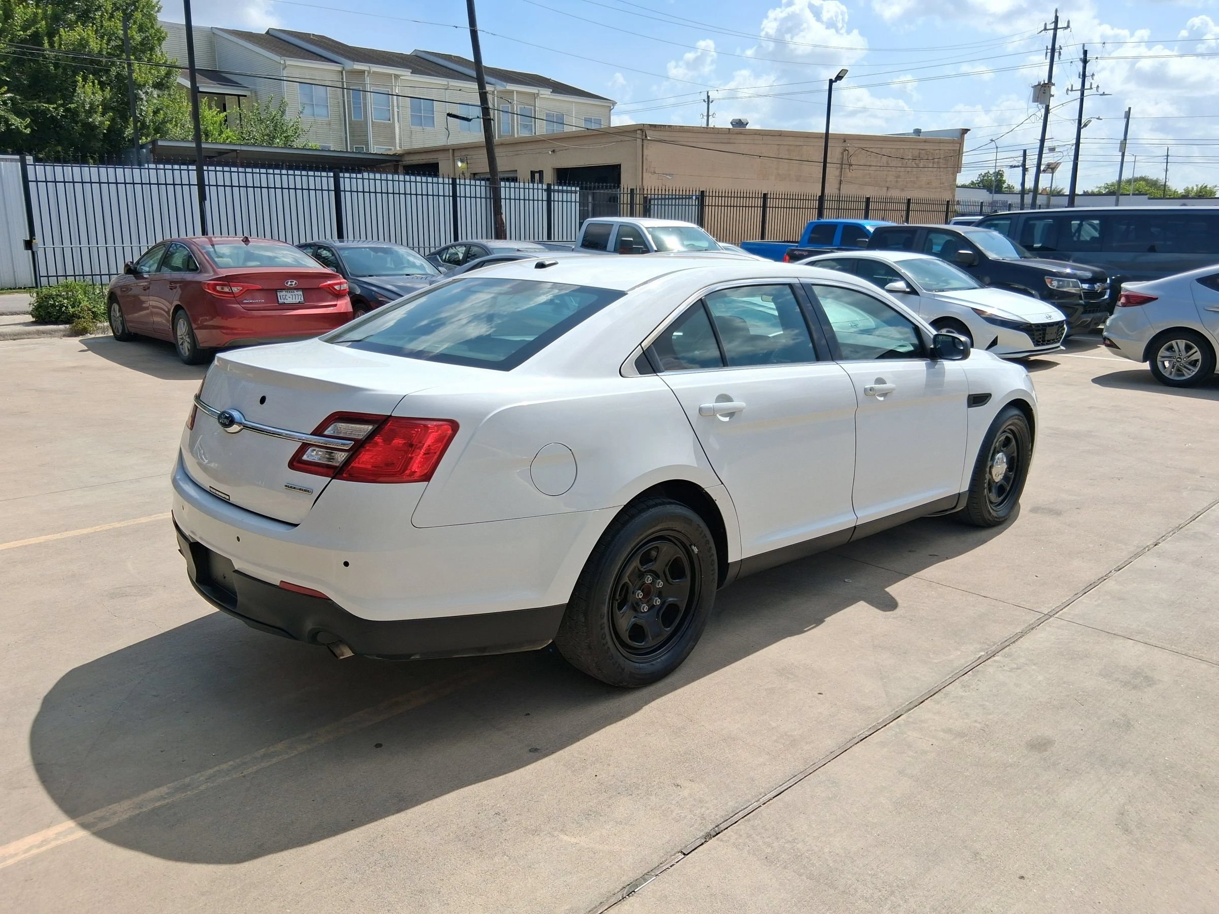 Used 2017 Ford Taurus Police Interceptor w/ Trunk Upfit Package FWD image 10