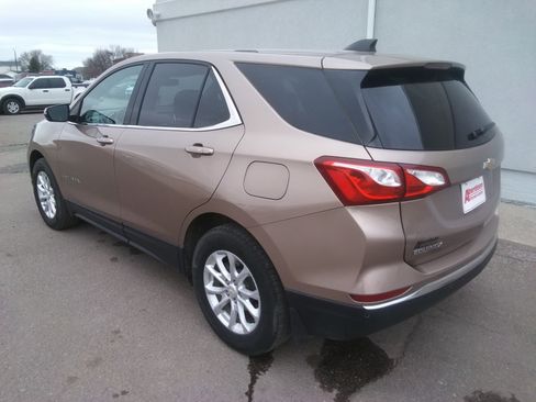 Used 2018 Chevrolet Equinox LT image 7