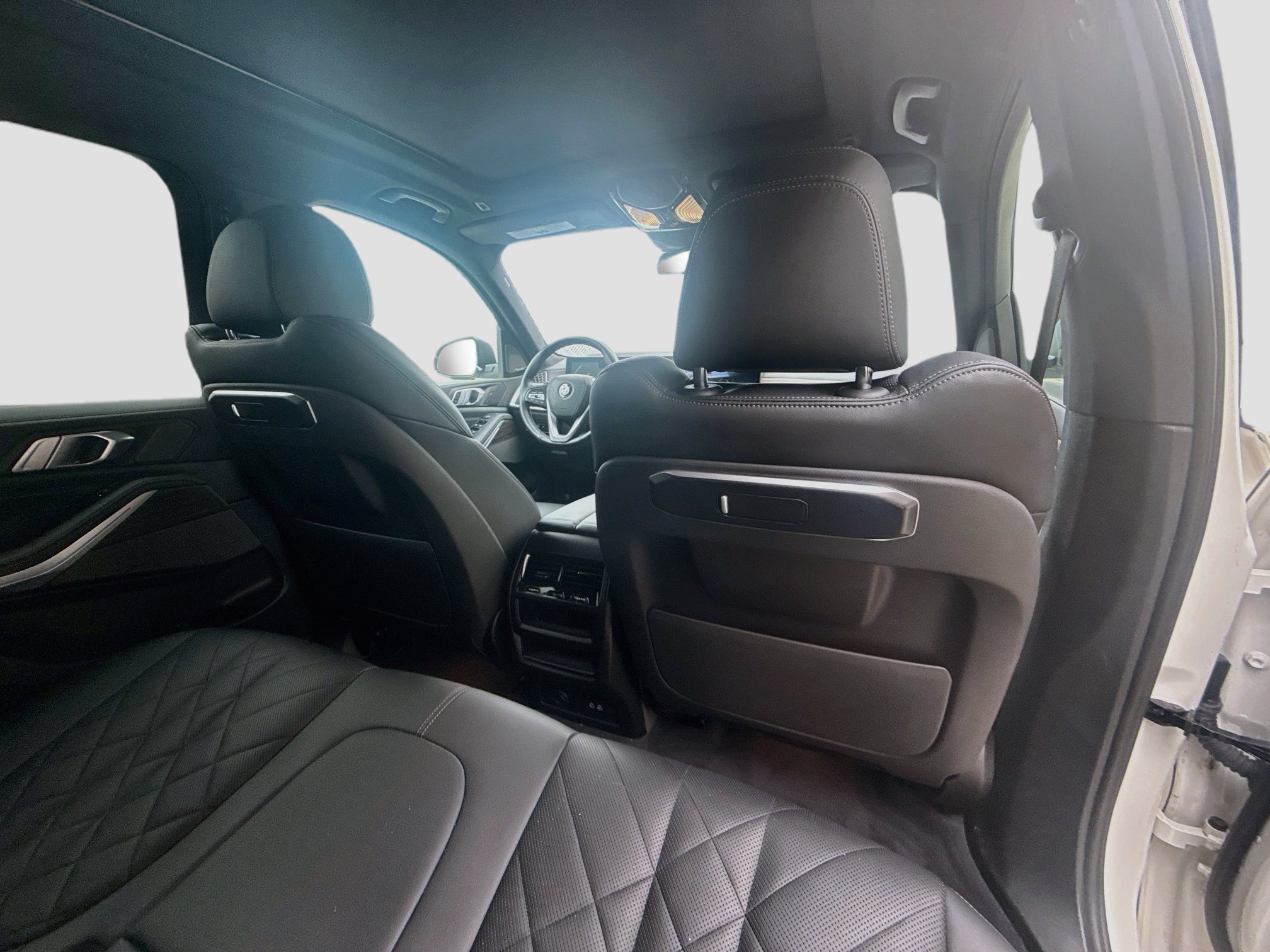 Used 2024 BMW X5 sDrive40i w/ Premium Package RWD image 30