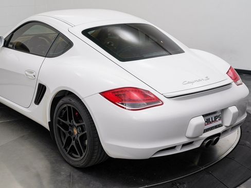 Used 2010 Porsche Cayman S image 4