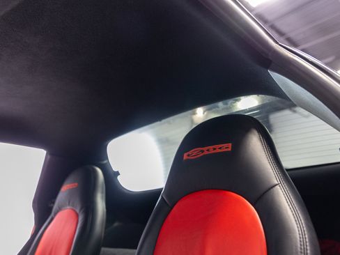 Used 2002 Chevrolet Corvette Z06 w/ Memory Pkg image 30