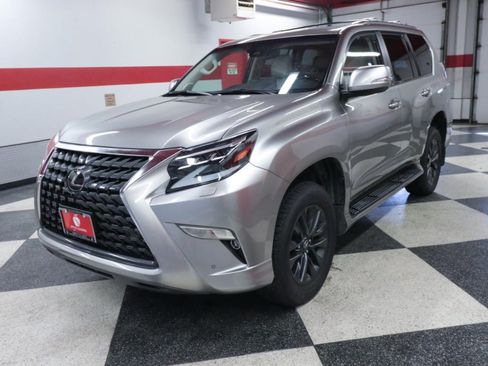 Used 2023 Lexus GX 460 Premium w/ Premium Package AWD/4WD image 5