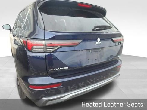 Used 2025 Mitsubishi Outlander SE AWD/4WD image 6