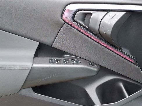 Certified 2025 BMW X3 xDrive30i w/ Premium Package image 12