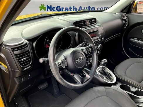 Used 2015 Kia Soul + FWD image 13