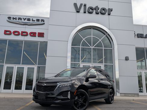 Used 2023 Chevrolet Equinox Premier AWD/4WD image 1