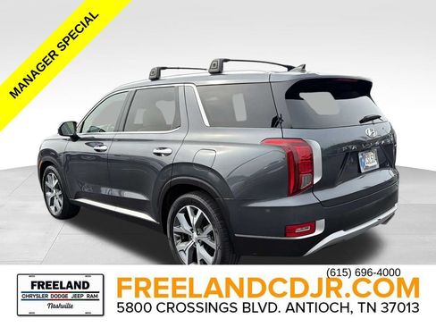 Used 2021 Hyundai Palisade SEL w/ Premium Package AWD/4WD image 4