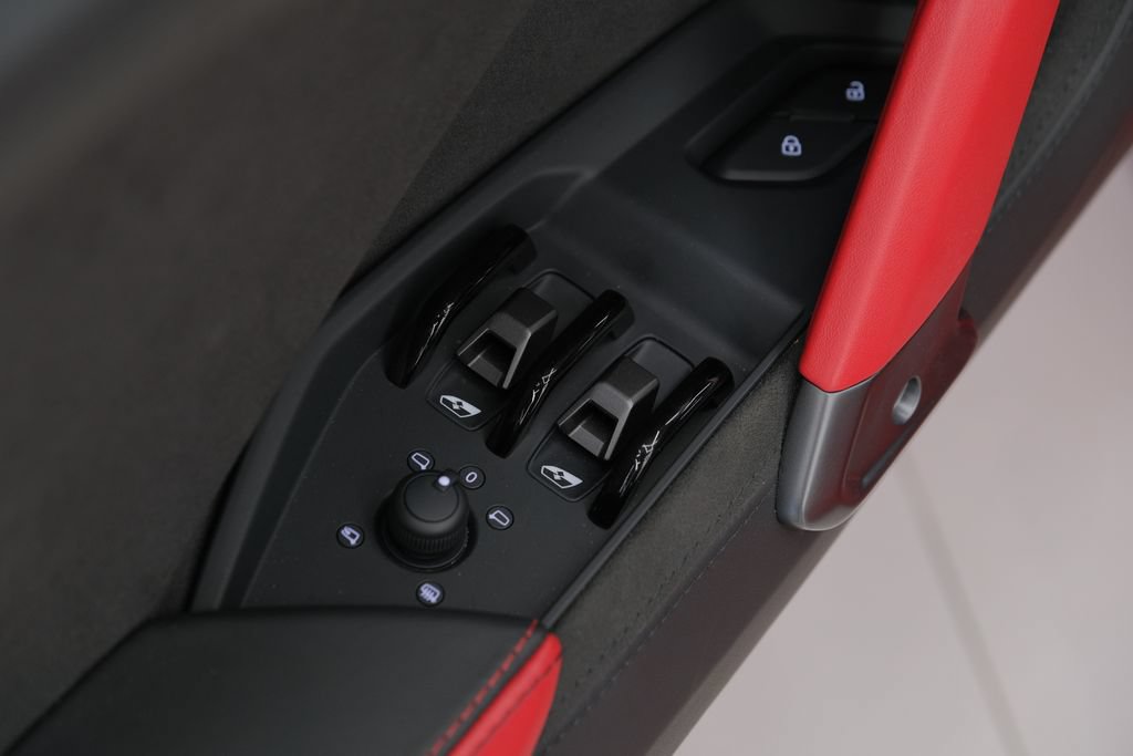 Used 2026 Lamborghini Temerario AWD/4WD image 43