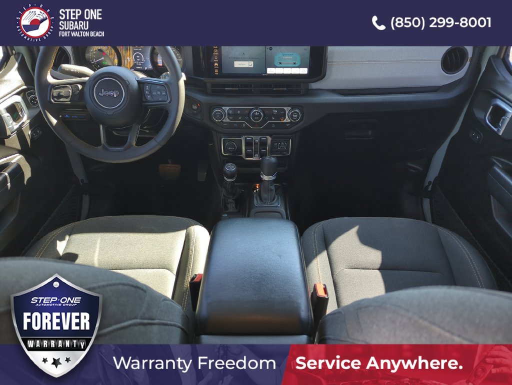 Used 2024 Jeep Wrangler Unlimited w/ Convenience Group AWD/4WD image 15