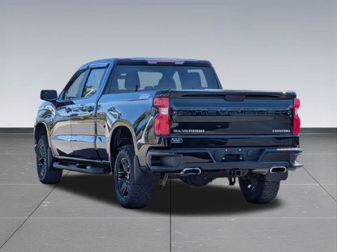 Used 2021 Chevrolet Silverado 1500 Custom Trail Boss AWD/4WD image 4