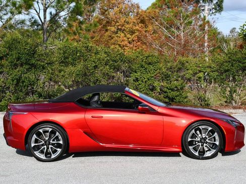 Used 2021 Lexus LC 500 Convertible image 45