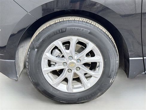 Used 2020 Chevrolet Equinox LT image 28
