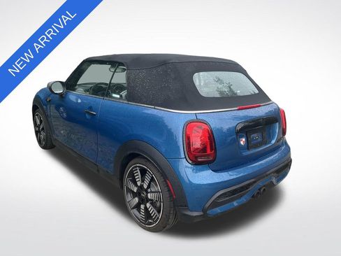 Used 2024 MINI Cooper S FWD image 5
