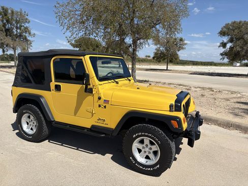 Used 2006 Jeep Wrangler X AWD/4WD image 49