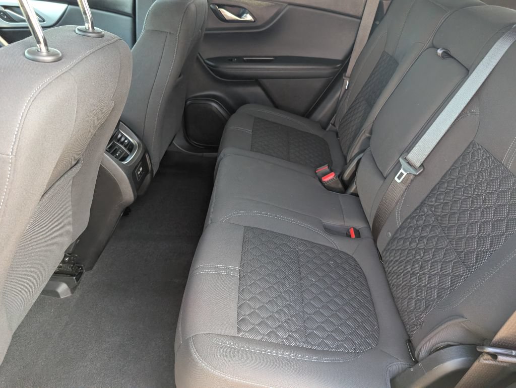 Used 2020 Chevrolet Blazer LT FWD image 9