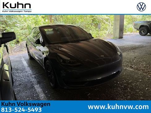 Used 2023 Tesla Model 3 Standard Range RWD image 1